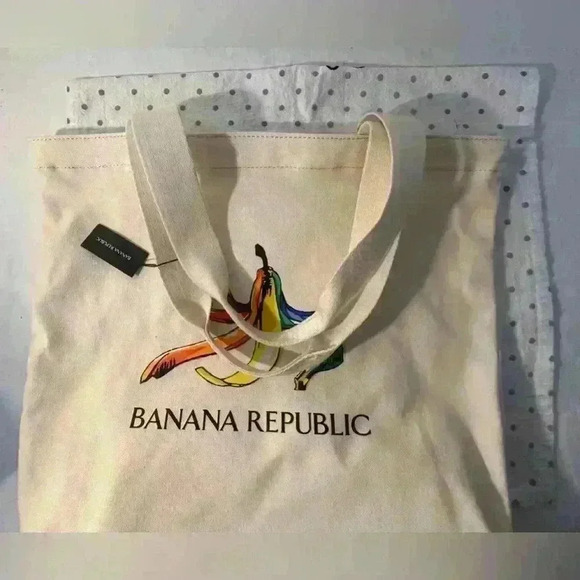 Banana Republic Canvas Tote with Zippered Pouch - Picture 6 of 14